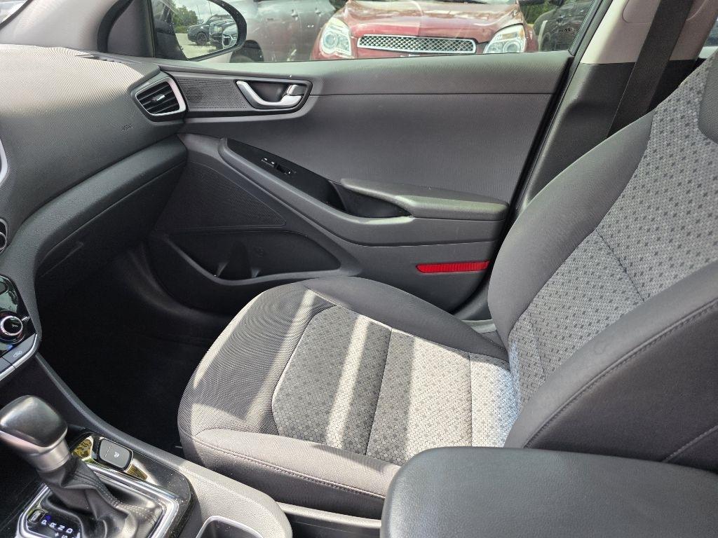 Hyundai Ioniq Hybrid SEL Hatchback 2018