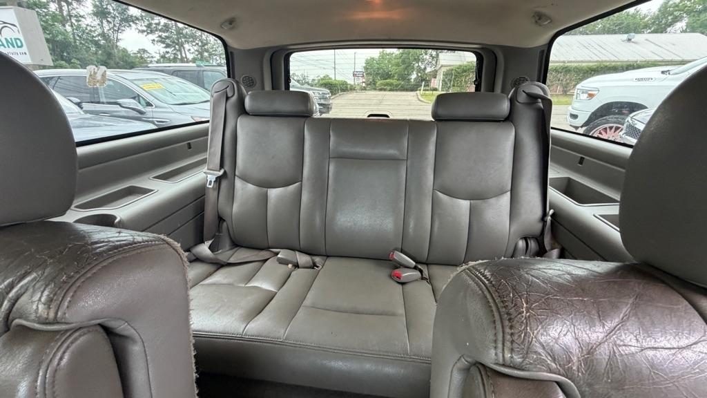 GMC Yukon XL 4dr 1500 SLT 2004