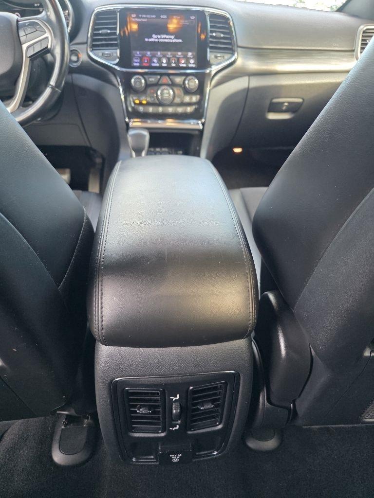 Jeep Grand Cherokee Altitude 4x2 2020