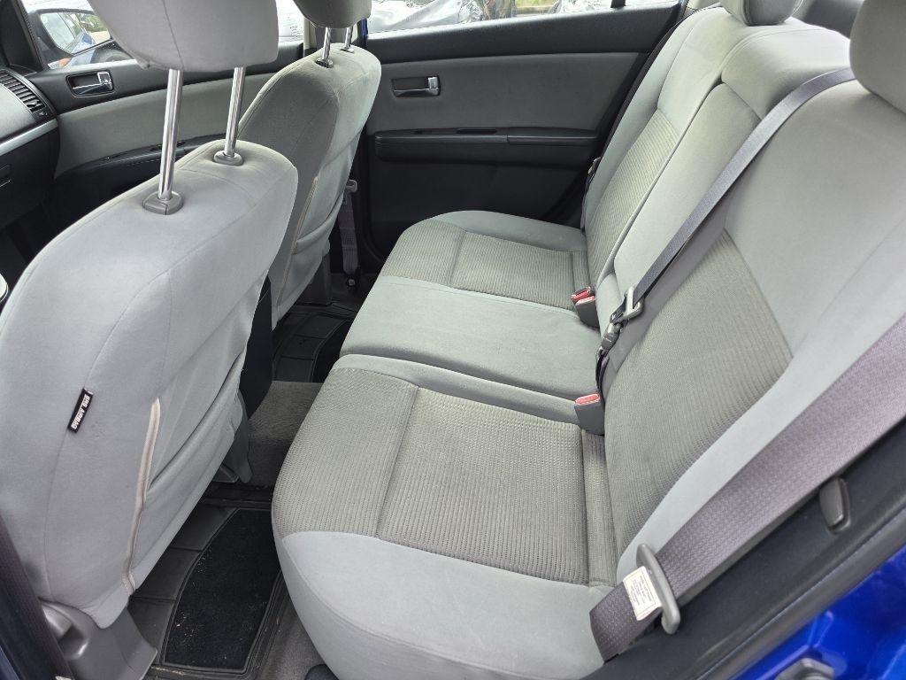 Nissan Sentra 4dr Sdn I4 CVT 2.0 SR 2010