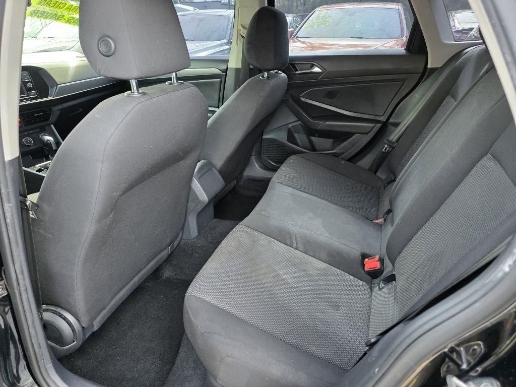 Volkswagen Jetta R-Line Auto w/ULEV 2019