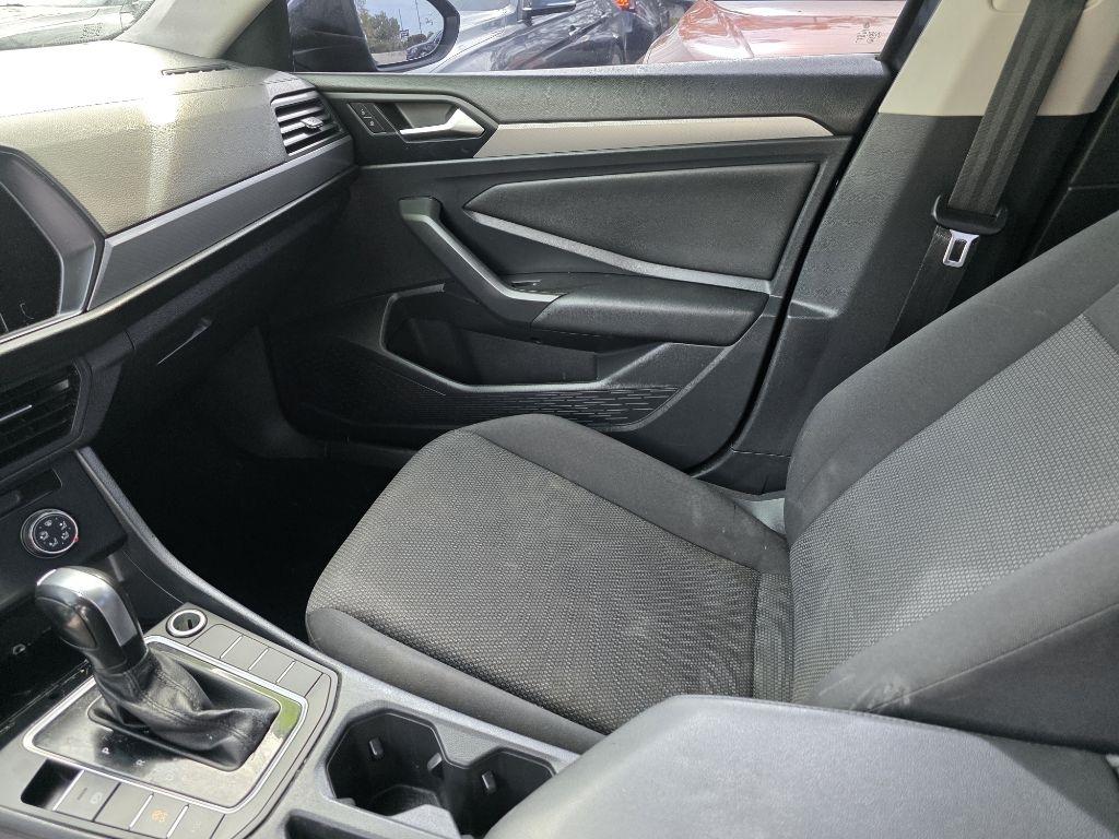 Volkswagen Jetta R-Line Auto w/ULEV 2019