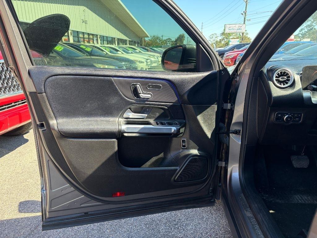 Mercedes-Benz GLB GLB 250 4MATIC SUV 2020