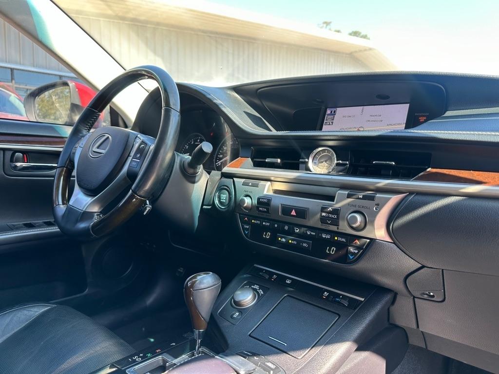 Lexus ES 350 4dr Sdn 2014