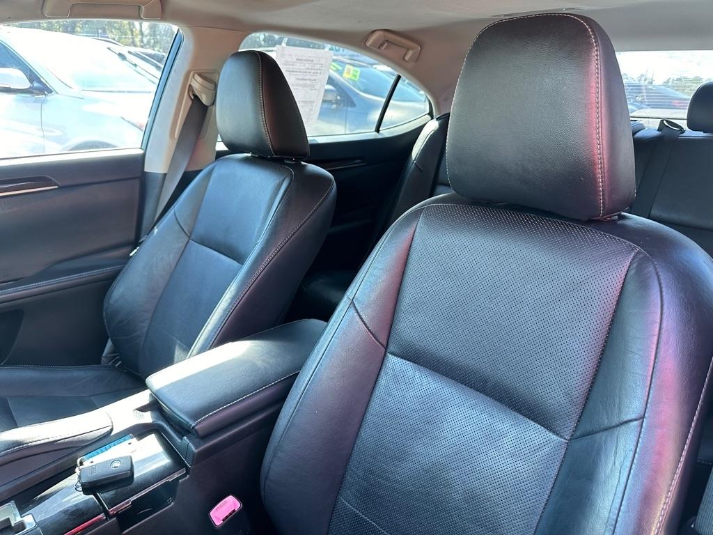 Lexus ES 350 4dr Sdn 2014