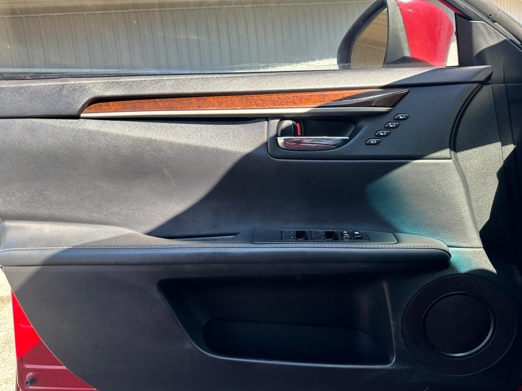 Lexus ES 350 4dr Sdn 2014