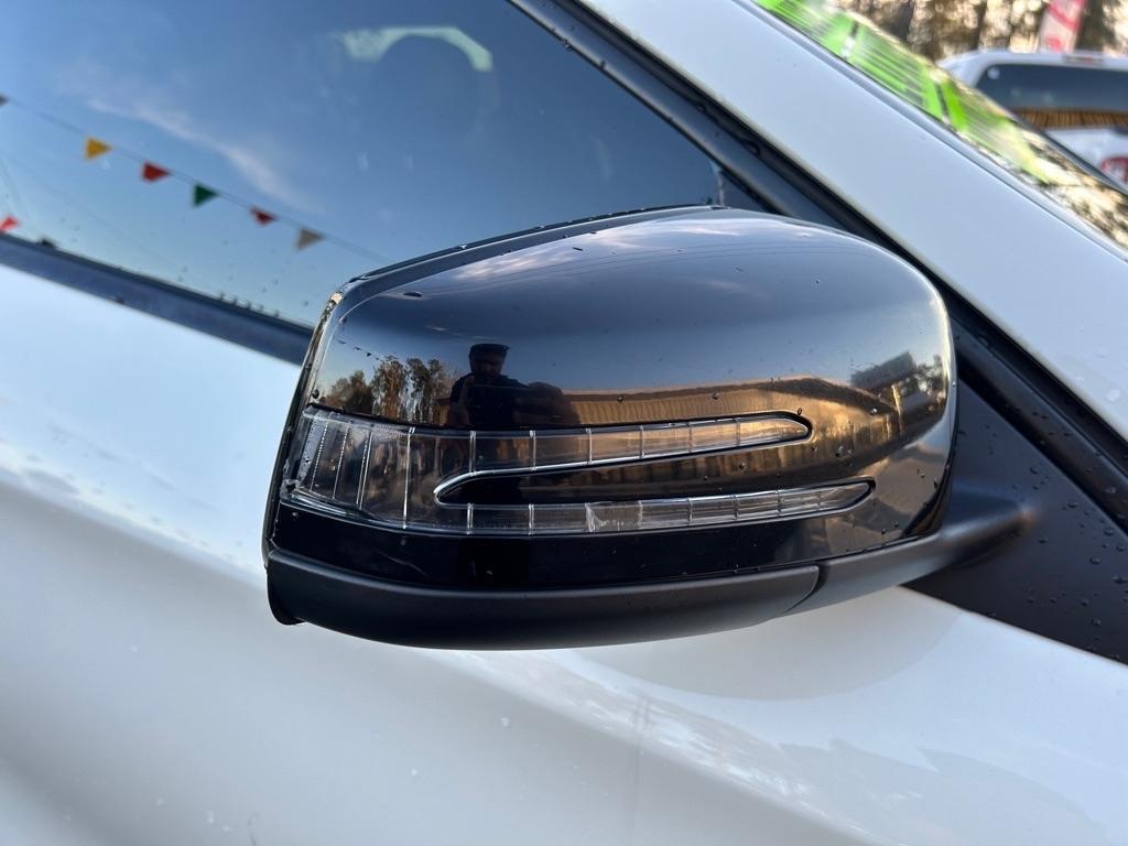 Mercedes-Benz GLA FWD 4dr GLA 250 2016