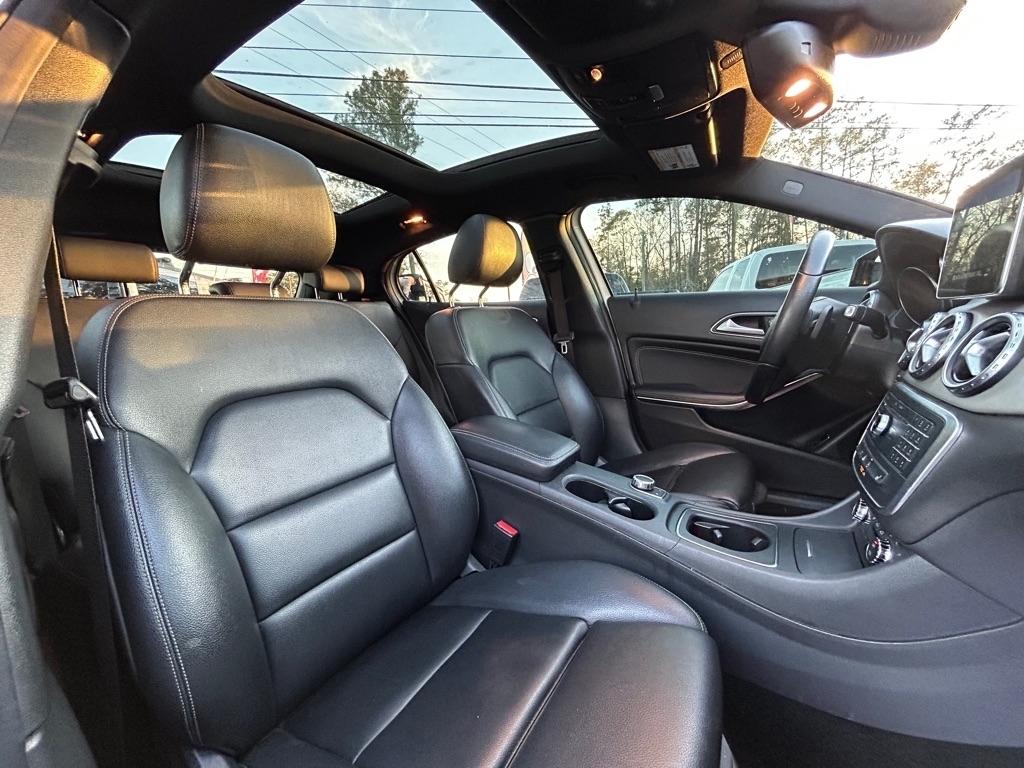 Mercedes-Benz GLA FWD 4dr GLA 250 2016