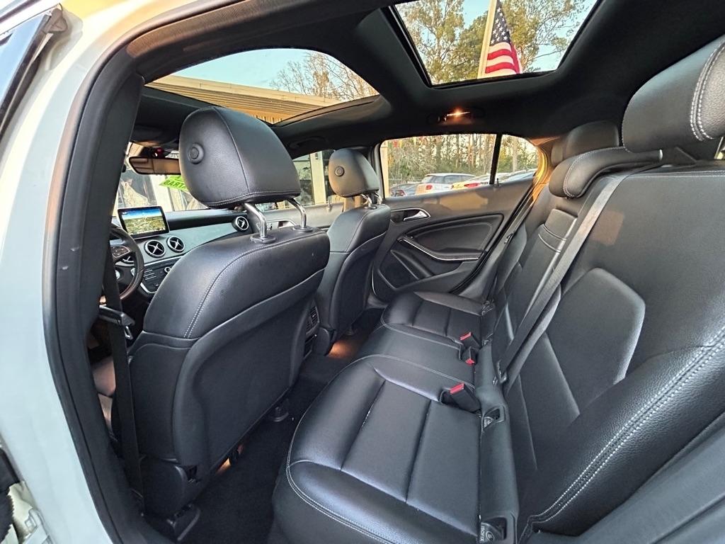 Mercedes-Benz GLA FWD 4dr GLA 250 2016