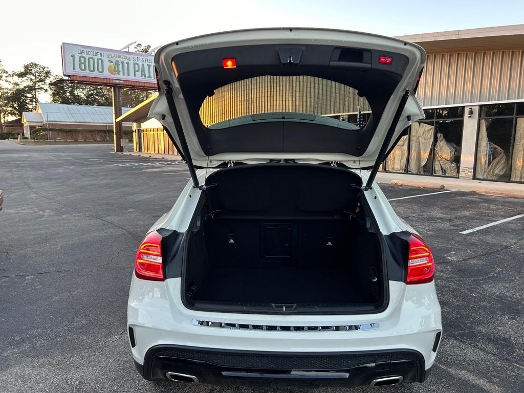 Mercedes-Benz GLA FWD 4dr GLA 250 2016