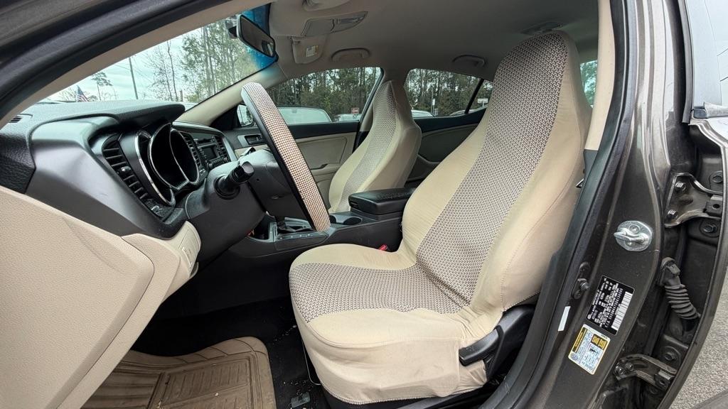 Kia Optima 4dr Sdn LX 2013