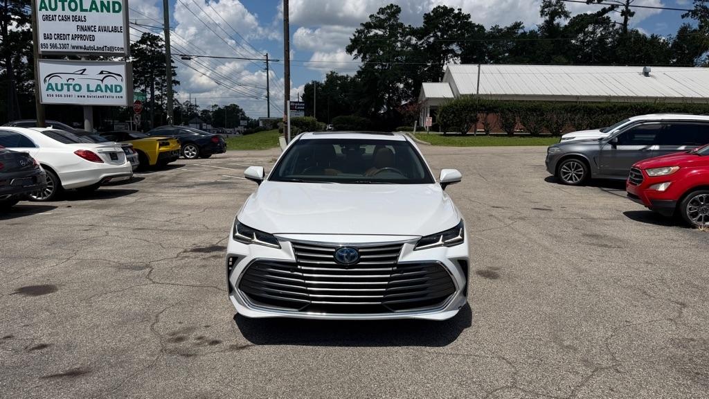 Toyota Avalon Hybrid XLE (Natl) 2019