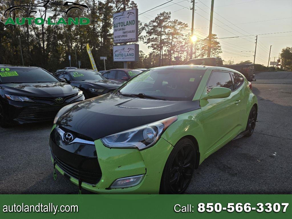 Hyundai Veloster 3dr Cpe Auto w/Gray Int 2013