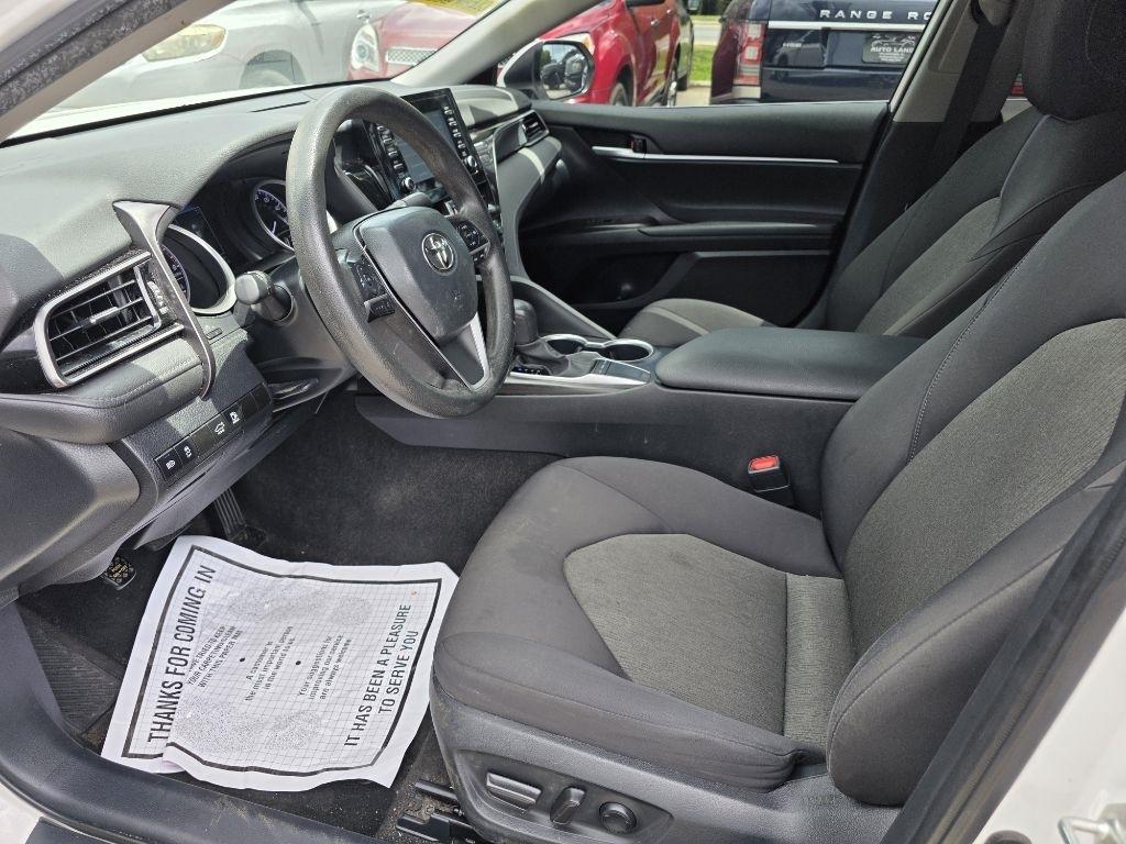 Toyota Camry LE Auto (Natl) 2024
