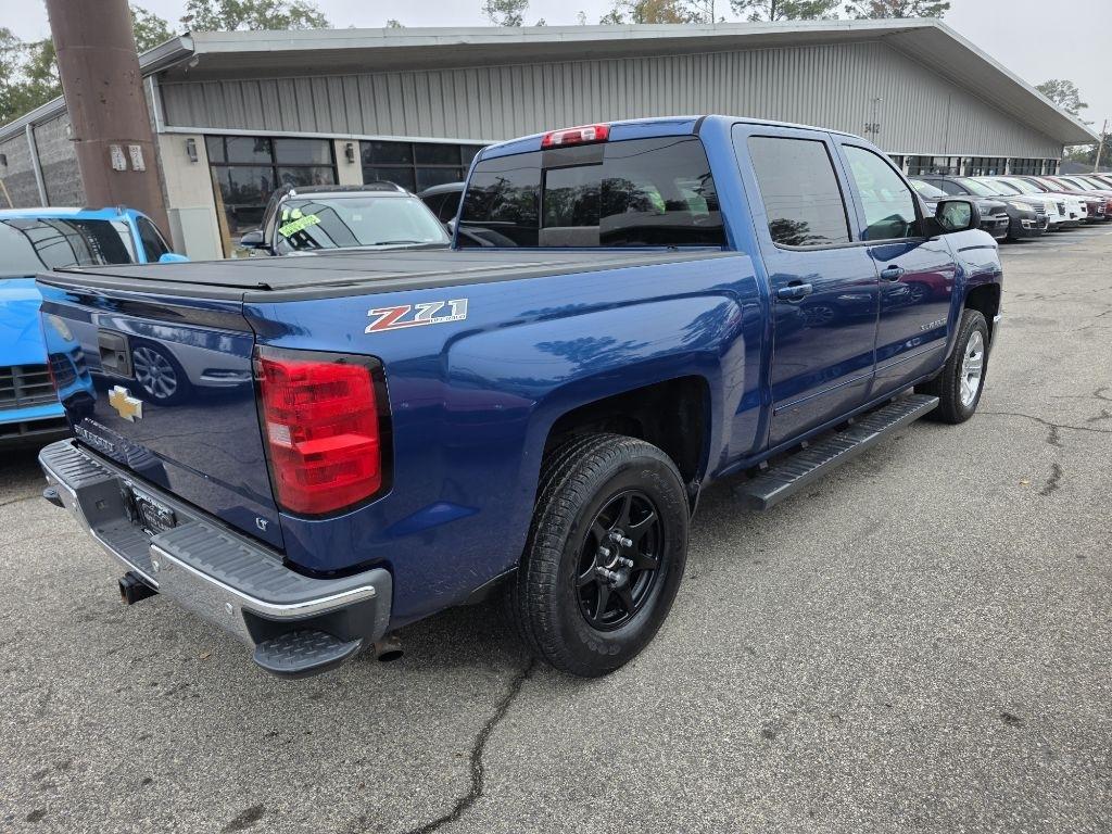 Chevrolet Silverado 1500 4WD Crew Cab 143.5" LT w/2LT 2015