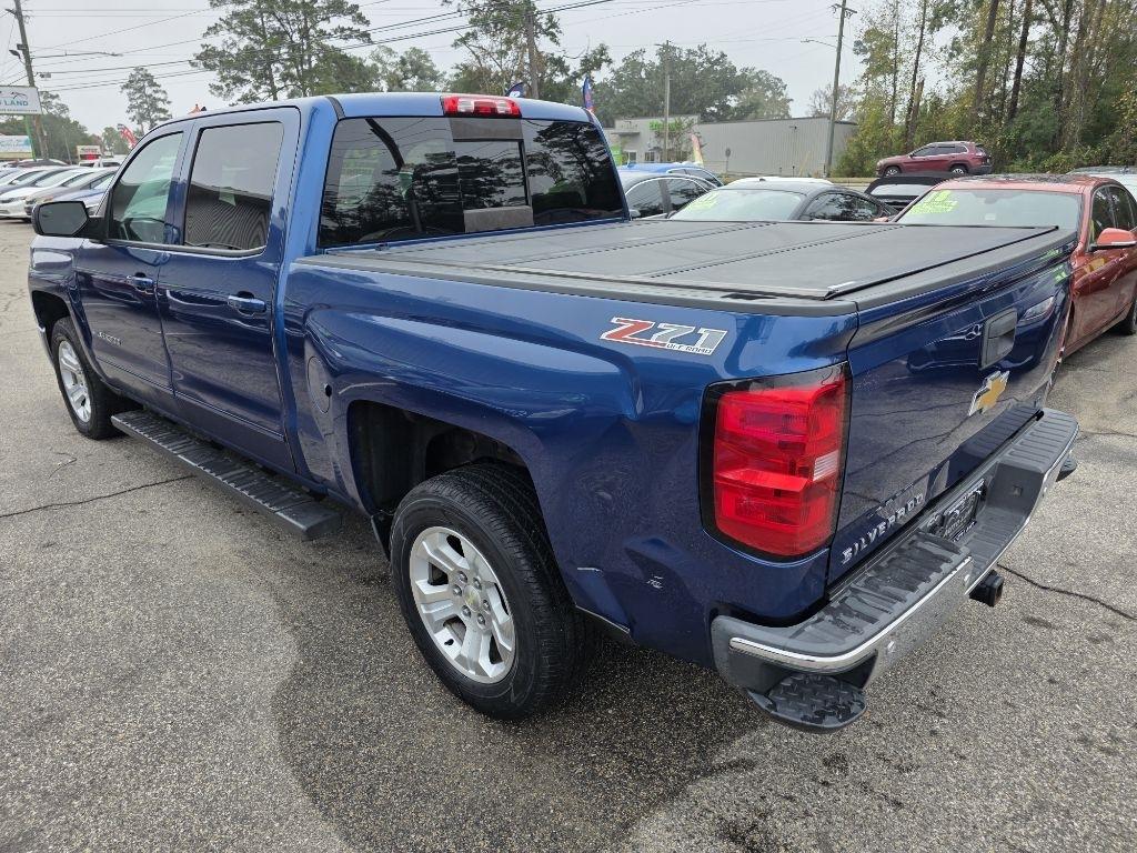 Chevrolet Silverado 1500 4WD Crew Cab 143.5" LT w/2LT 2015