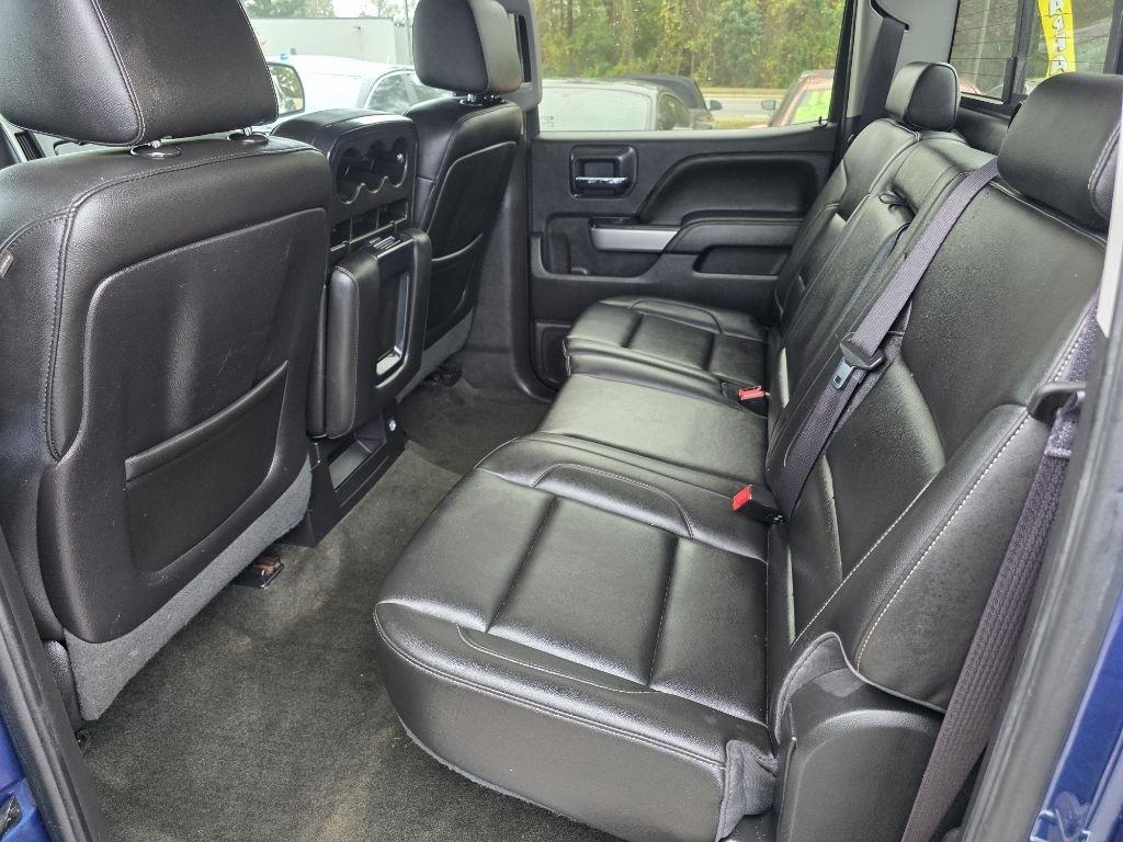 Chevrolet Silverado 1500 4WD Crew Cab 143.5" LT w/2LT 2015