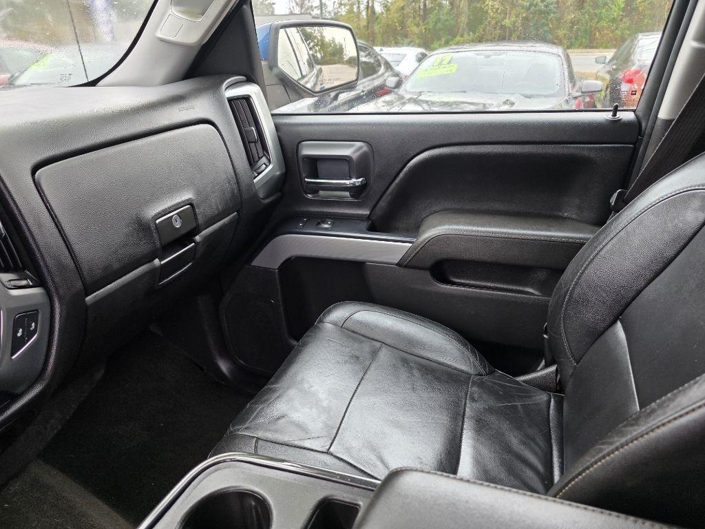 Chevrolet Silverado 1500 4WD Crew Cab 143.5" LT w/2LT 2015