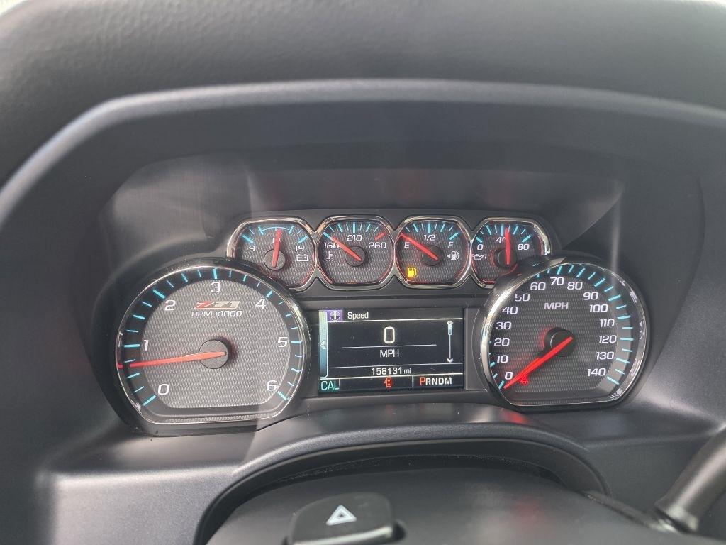 Chevrolet Silverado 1500 4WD Crew Cab 143.5" LT w/2LT 2015