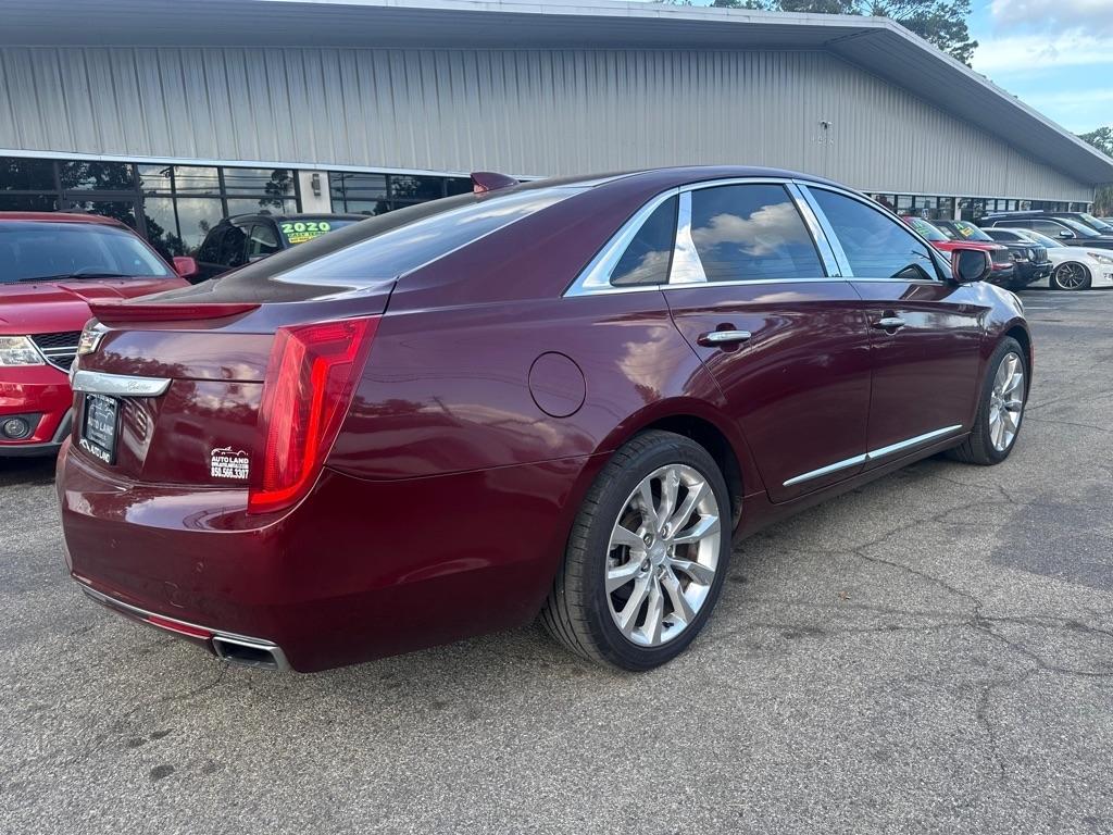 Cadillac XTS 4dr Sdn Luxury Collection FWD 2016