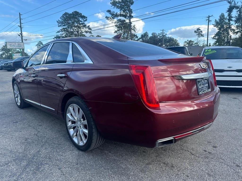 Cadillac XTS 4dr Sdn Luxury Collection FWD 2016