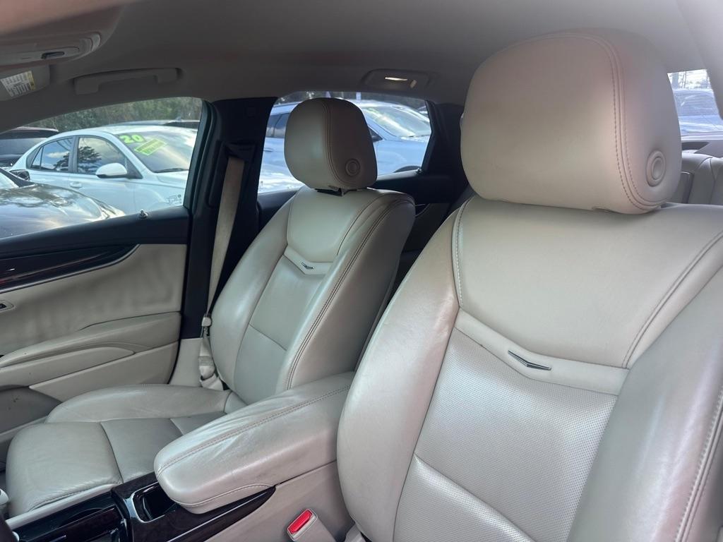 Cadillac XTS 4dr Sdn Luxury Collection FWD 2016