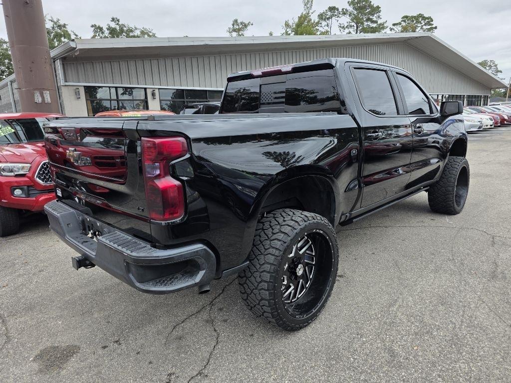 Chevrolet Silverado 1500 2WD Crew Cab 147" LT 2021