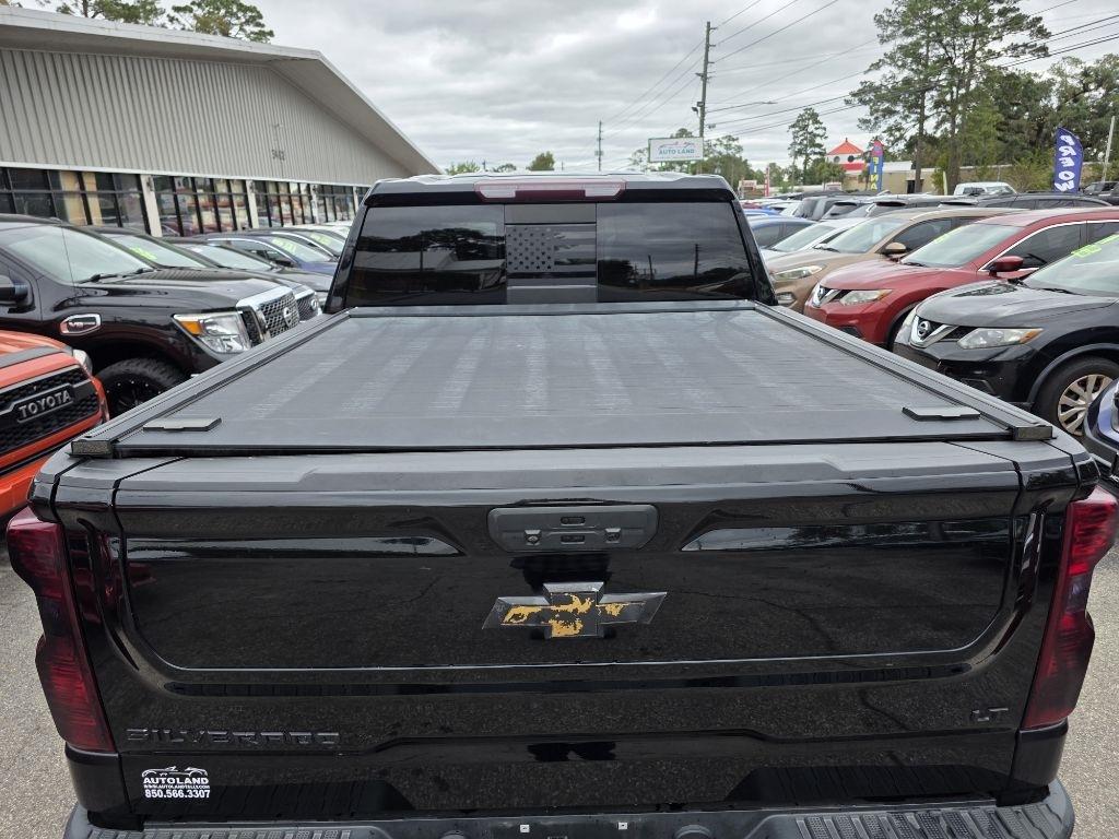 Chevrolet Silverado 1500 2WD Crew Cab 147" LT 2021