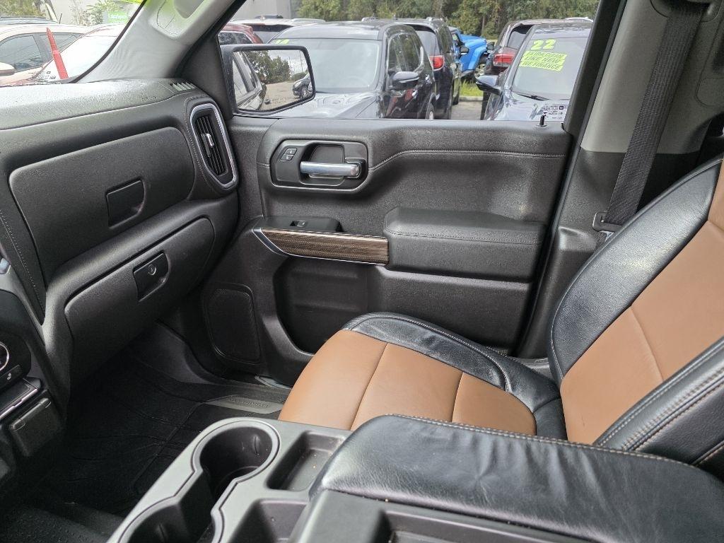 Chevrolet Silverado 1500 2WD Crew Cab 147" LT 2021