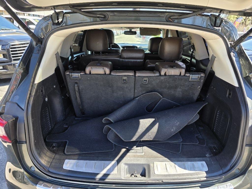 Infiniti JX35 FWD 4dr 2013