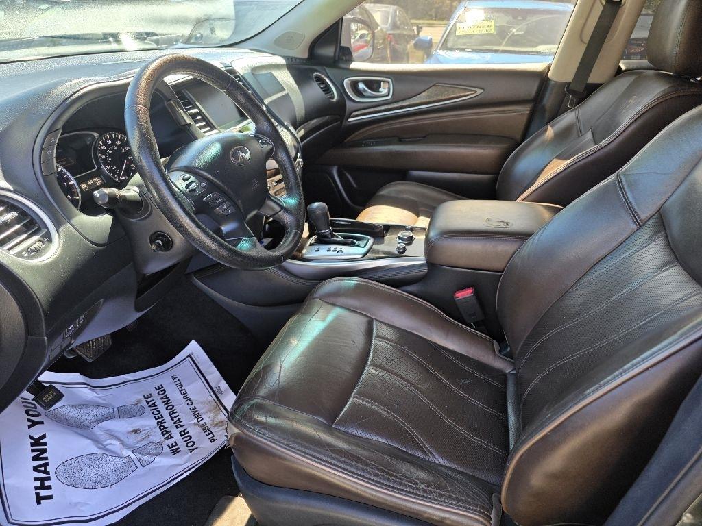 Infiniti JX35 FWD 4dr 2013