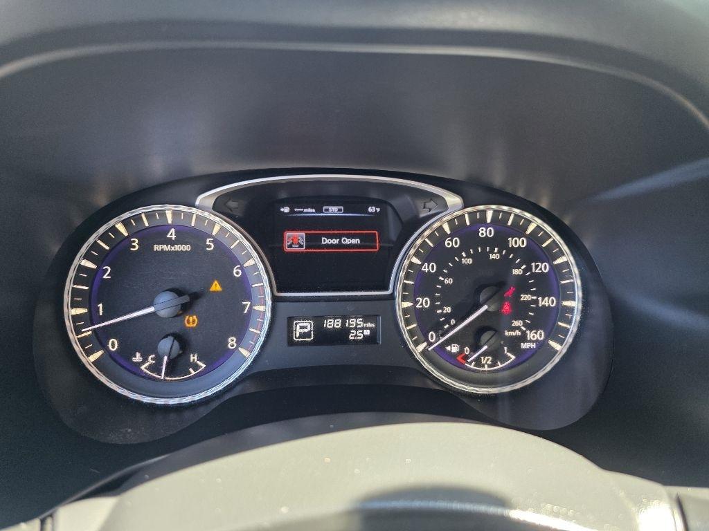 Infiniti JX35 FWD 4dr 2013