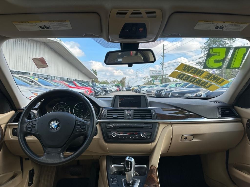 BMW 3 Series 4dr Sdn 320i RWD South Africa 2015