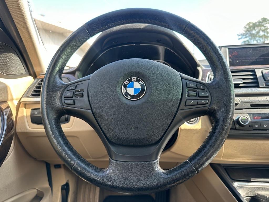 BMW 3 Series 4dr Sdn 320i RWD South Africa 2015