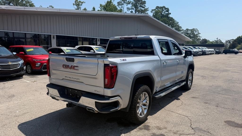GMC Sierra 1500 4WD Crew Cab 147" SLT 2021