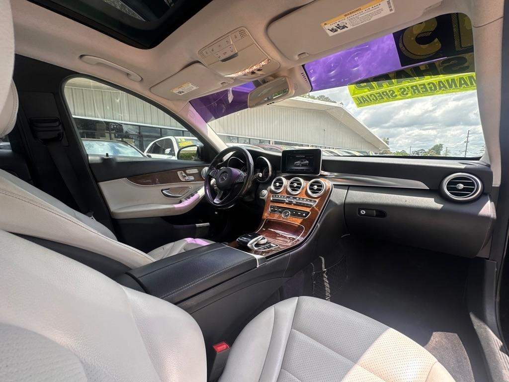 Mercedes-Benz C-Class 4dr Sdn C 300 4MATIC 2015