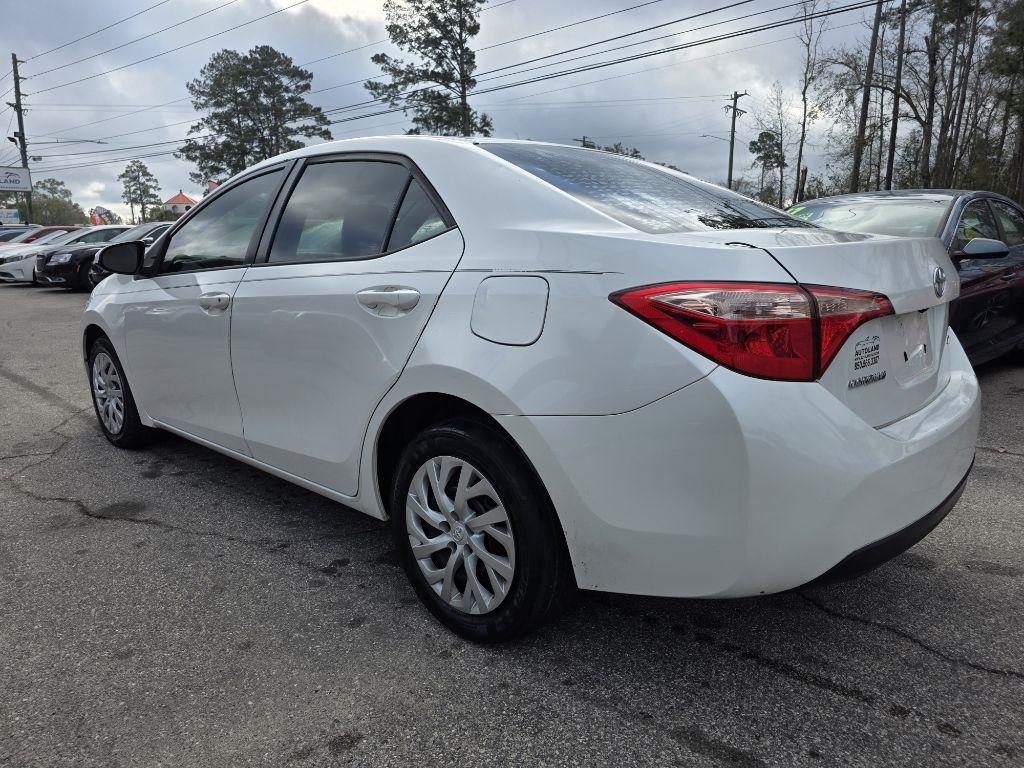 Toyota Corolla XLE CVT (Natl) 2019