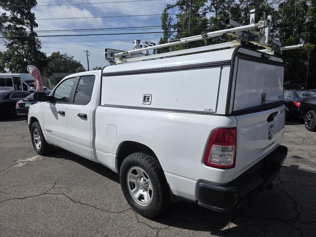 RAM 1500 Tradesman 4x2 Quad Cab 6'4" Box 2021