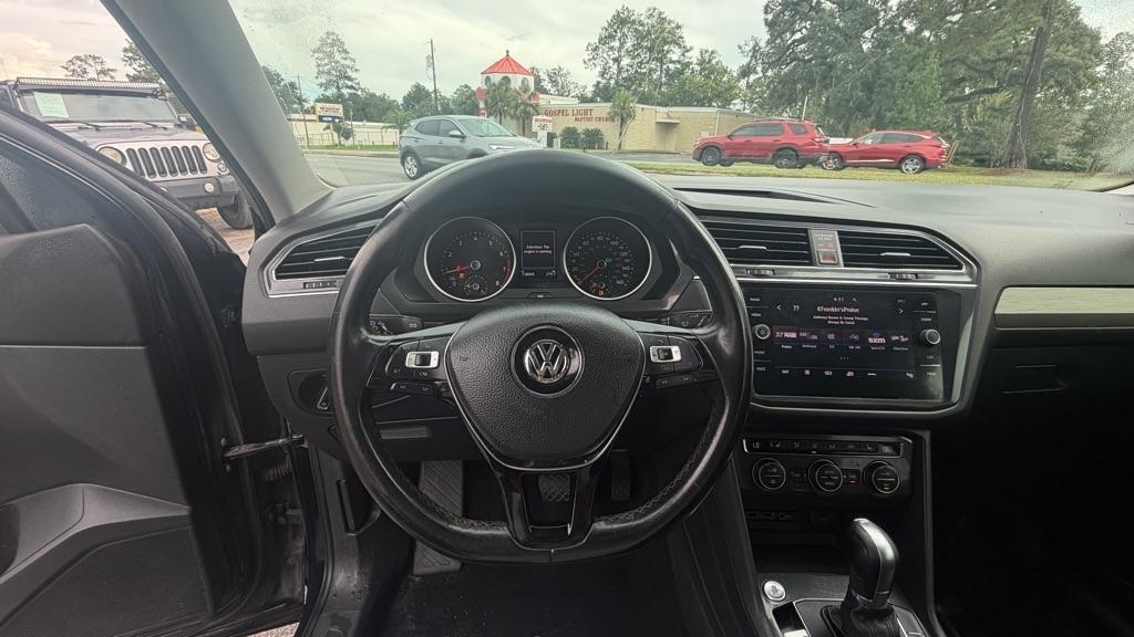 Volkswagen Tiguan 2.0T SEL FWD 2018