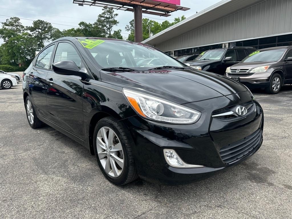 Hyundai Accent 4dr Sdn Auto GLS 2014