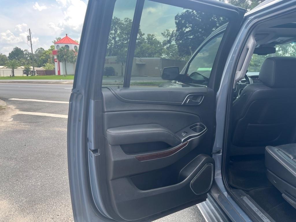 GMC Yukon XL 2WD 4dr SLT 2016