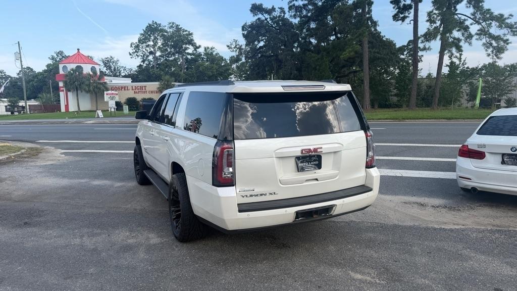 GMC Yukon XL 4WD 4dr SLT 2015