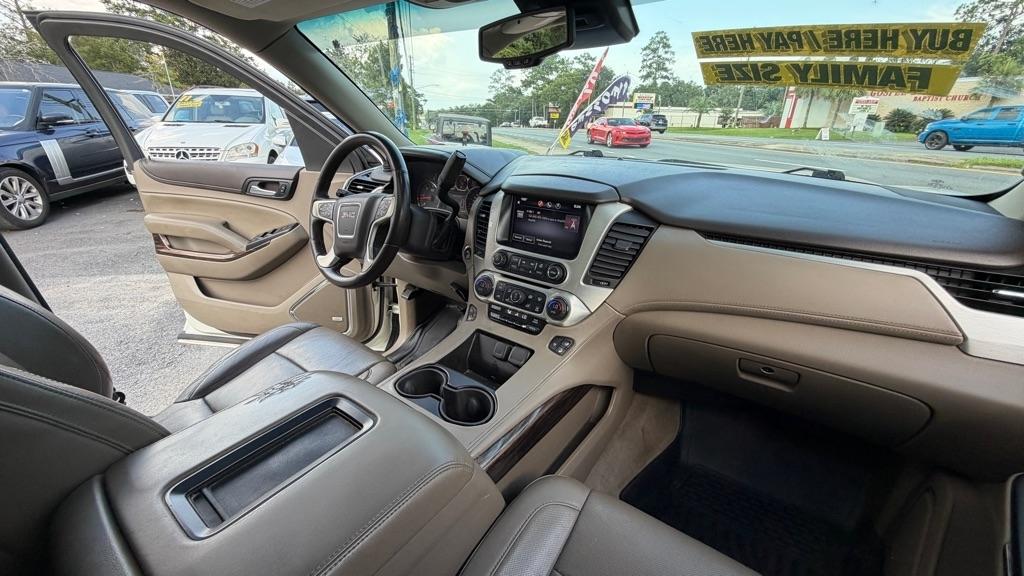 GMC Yukon XL 4WD 4dr SLT 2015