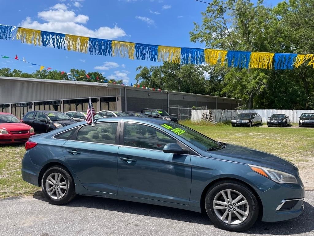 Hyundai Sonata 4dr Sdn 2.4L SE 2016