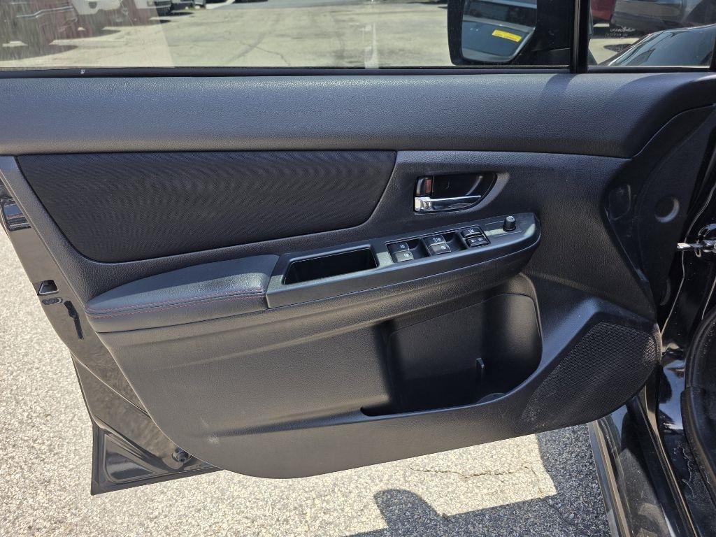 Subaru WRX 4dr Sdn CVT Premium 2016