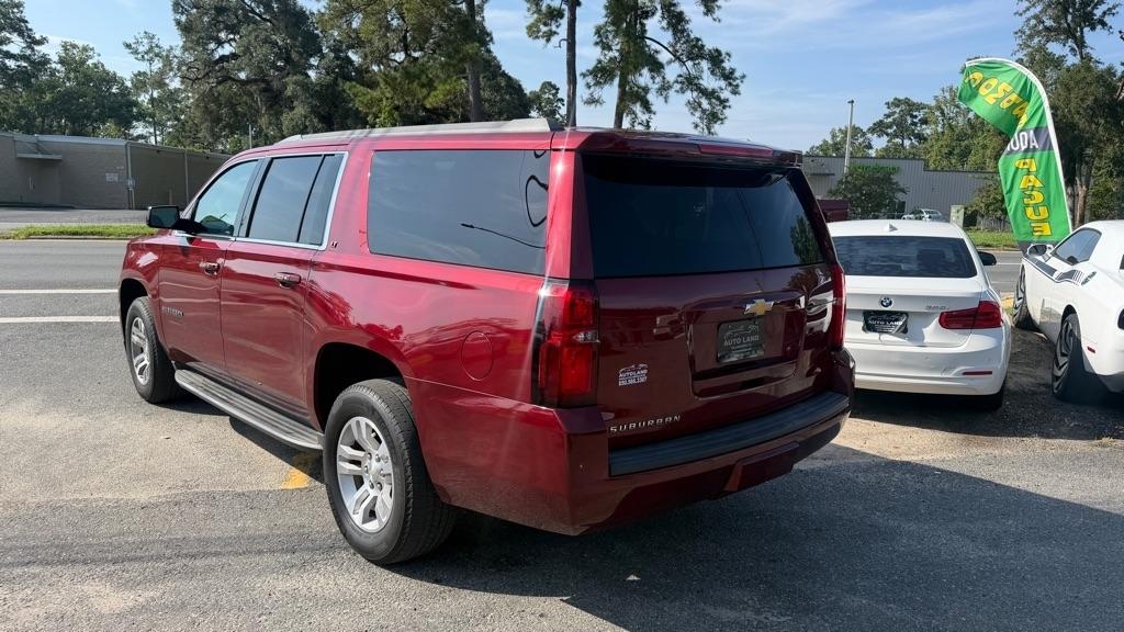 Chevrolet Suburban 2WD 4dr 1500 LT 2017
