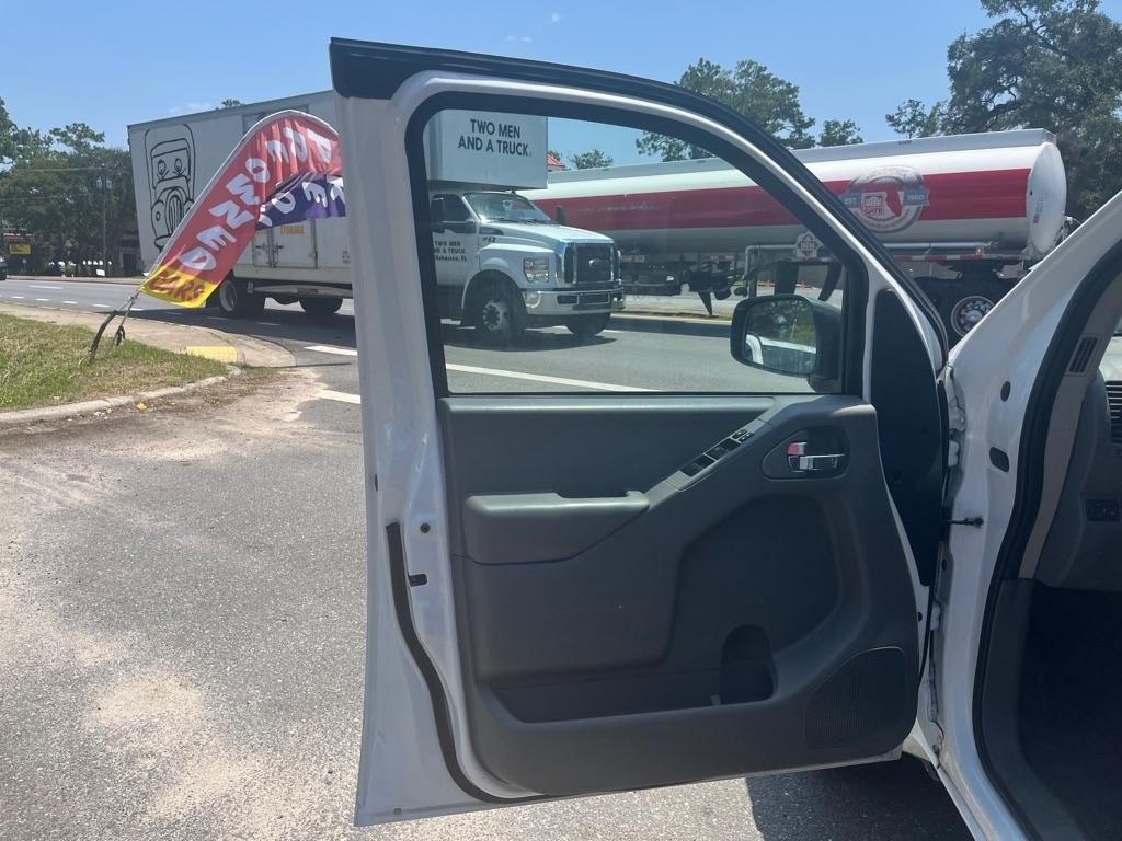 Nissan Frontier Crew Cab 4x2 SV Auto 2019