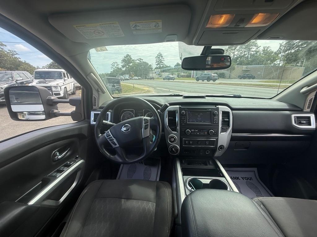Nissan Titan XD 4x4 Diesel Crew Cab SV 2017