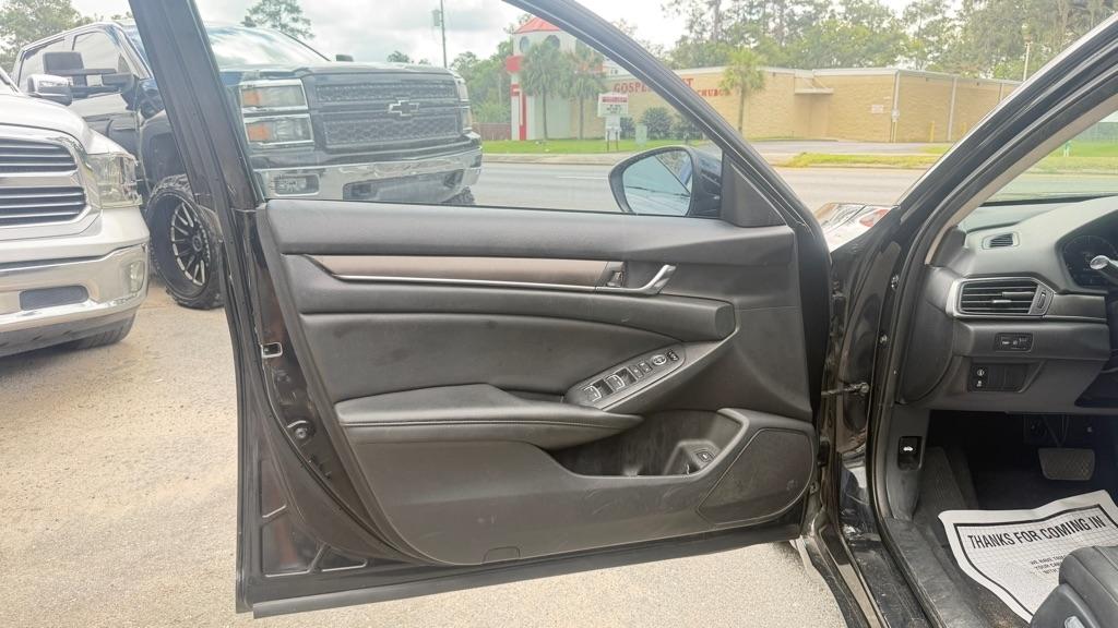 Honda Accord Sedan LX 1.5T CVT 2019