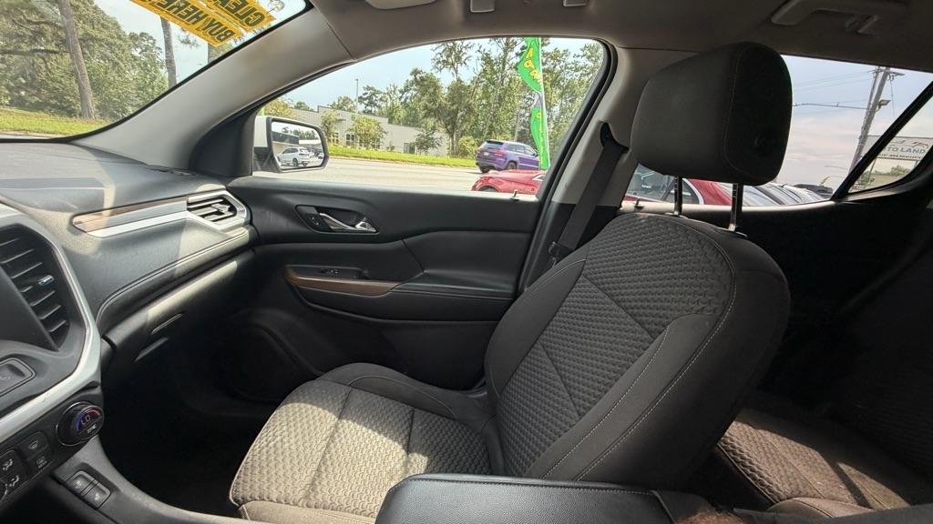 GMC Acadia FWD 4dr SLE w/SLE-2 2018